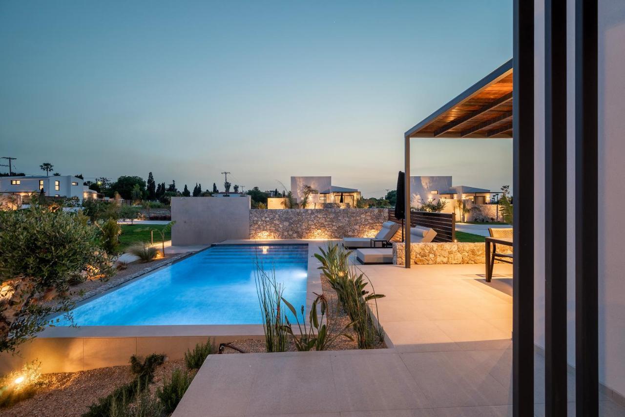 Campo Premium Stay Private Pool Villas 科斯镇 外观 照片