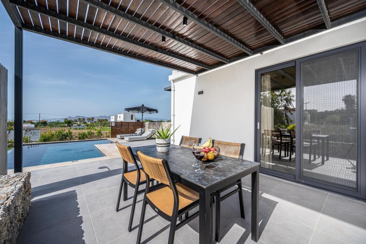 Campo Premium Stay Private Pool Villas 科斯镇 外观 照片