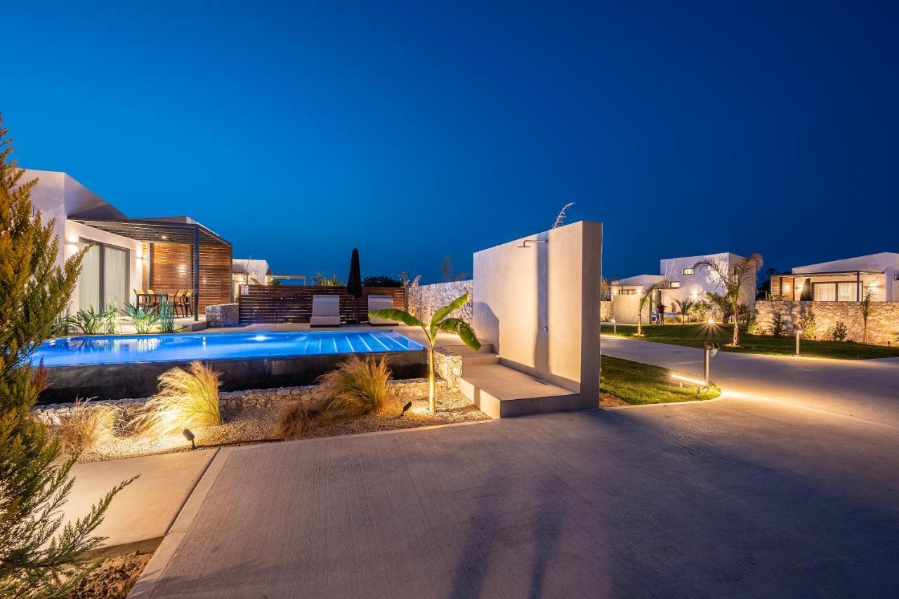 Campo Premium Stay Private Pool Villas 科斯镇 外观 照片